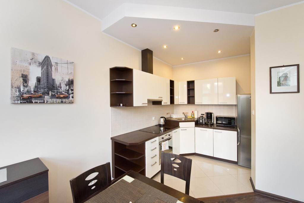 Gdanskie Apartamenty - Apartamenty - Dluga Z Widokiem Na Ratusz I Nad Motlawa 객실 사진